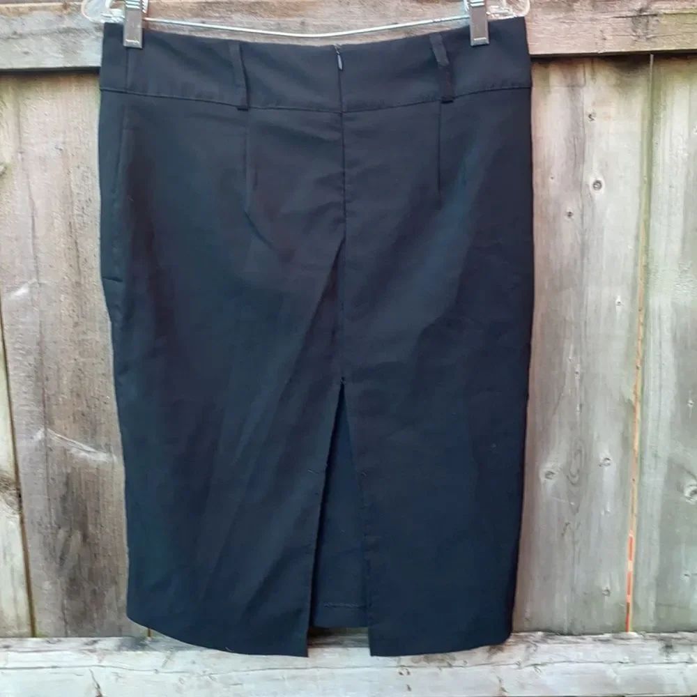 Max Rave Skirt sz. 9 - Picture 2 of 3